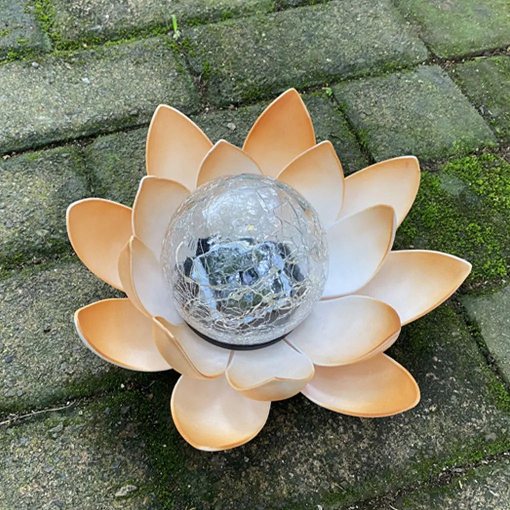 Lotus Shaped Solar Garden Lights | Kosmos Seasons