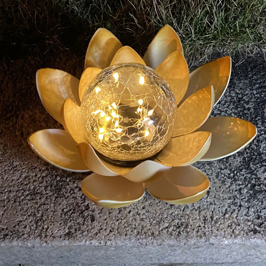 Lotus Shaped Solar Garden Lights | Kosmos Seasons